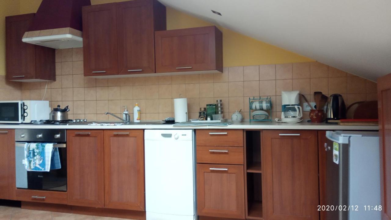 Apartament W Domu Na Wsi Tomaszów Lubelski Exterior foto