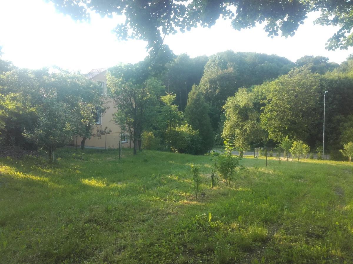 Apartament W Domu Na Wsi Tomaszów Lubelski Exterior foto